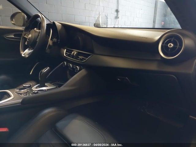 ZARFANBN3N7660454 Alfa Romeo Giulia Veloce Awd