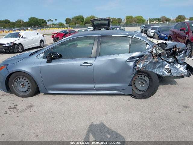 Toyota COROLLA LE 2022 JTDEPMAE3NJ203145 Image 13