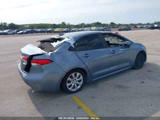 Toyota COROLLA LE 2022 JTDEPMAE3NJ203145 Image 4