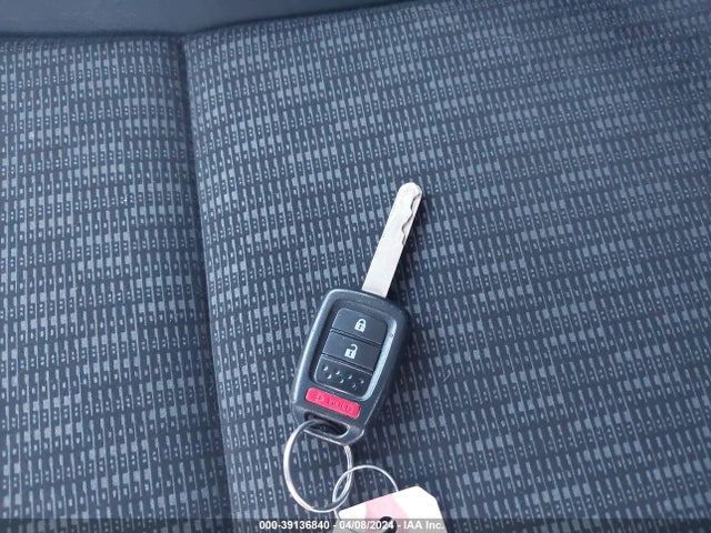 Honda FIT LX 2017 3HGGK5H57HM706026 Image 11