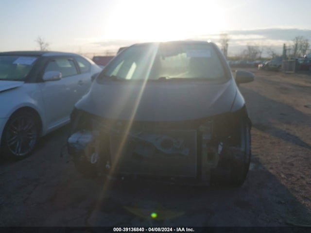 Honda FIT LX 2017 3HGGK5H57HM706026 Image 6