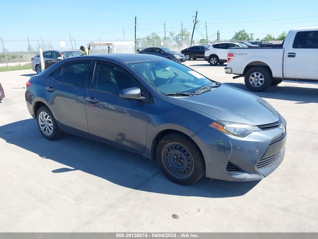 Toyota COROLLA LE 2017 5YFBURHEXHP595359 Image 1