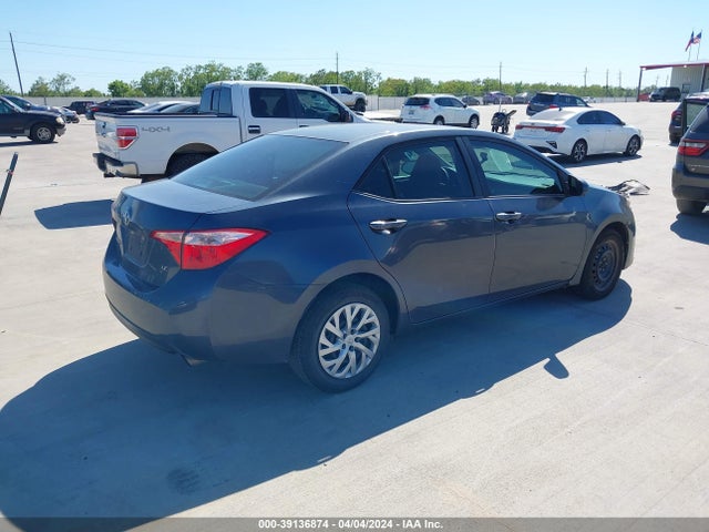 Toyota COROLLA LE 2017 5YFBURHEXHP595359 Image 4