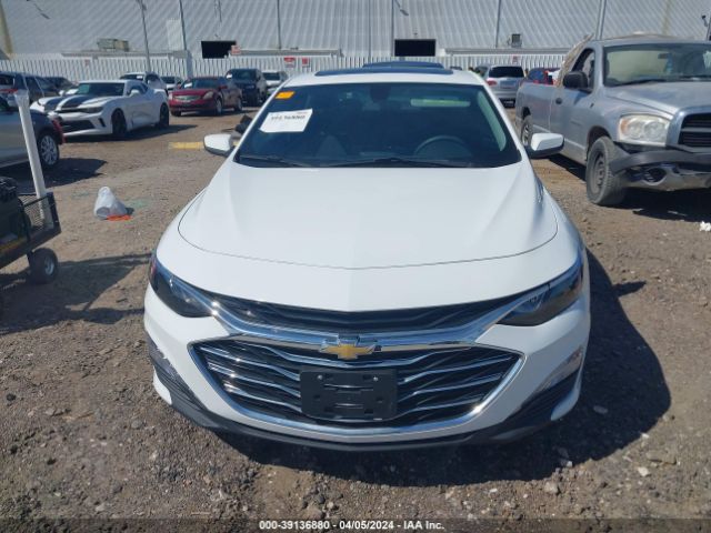 1G1ZD5ST2NF133954 Chevrolet Malibu Fwd Lt