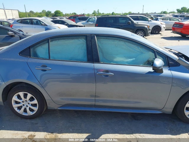 Toyota COROLLA LE 2022 JTDEPMAE1N3001117 Image 13