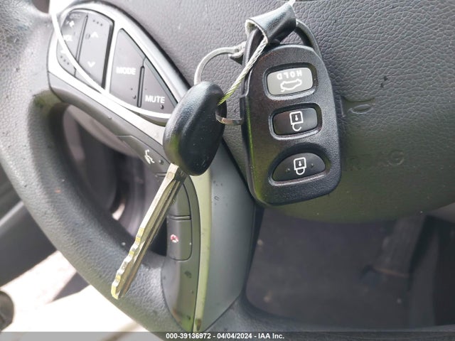 Hyundai ELANTRA SE 2014 5NPDH4AE4EH488634 Image 11