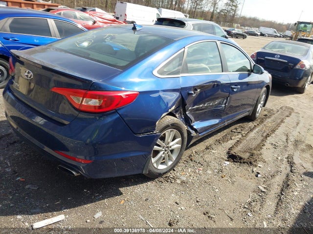 Hyundai SONATA SE 2017 5NPE24AFXHH579460 Image 4