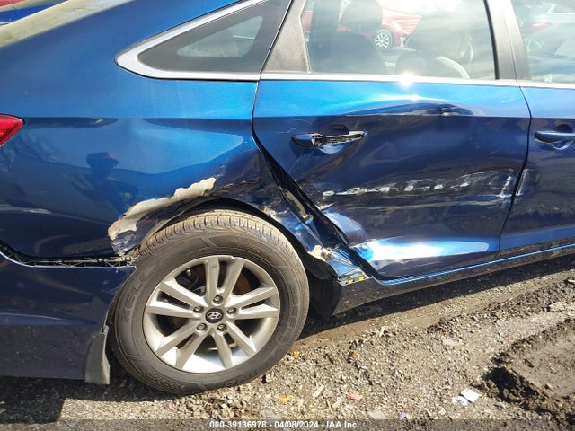 Hyundai SONATA SE 2017 5NPE24AFXHH579460 Image 6