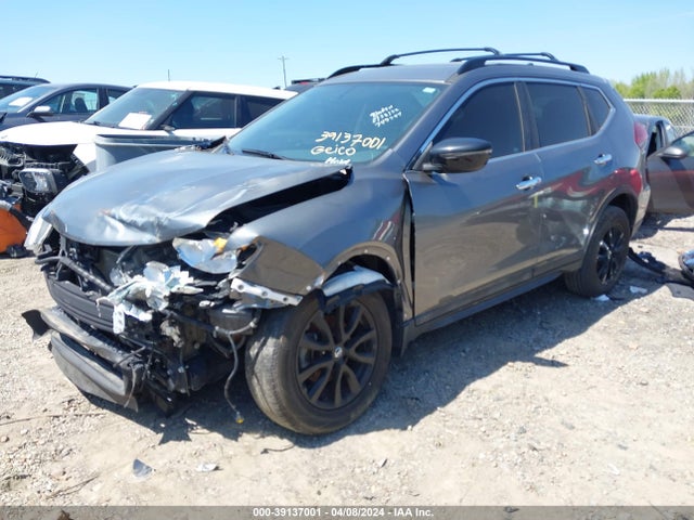 Nissan ROGUE SV 2018 5N1AT2MV1JC749754 Image 2
