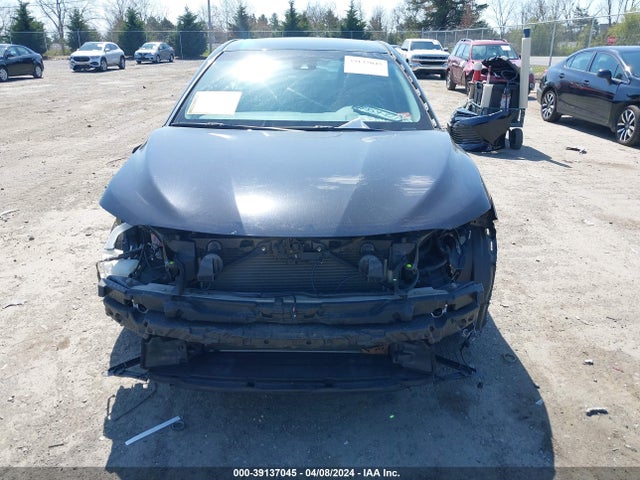 Toyota CAMRY LE 2018 4T1B11HK2JU145063 Image 12