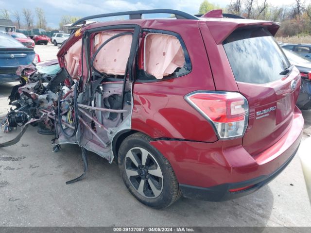 JF2SJAEC3JH501077 Subaru Forester 2.5i Premium