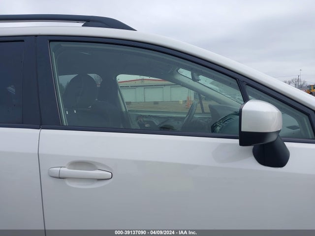 Subaru Crosstrek 2.0i Premium 2017 JF2GPABC6H8221124 Image 14