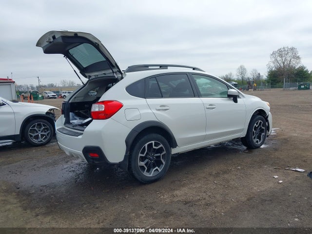 Subaru Crosstrek 2.0i Premium 2017 JF2GPABC6H8221124 Image 4