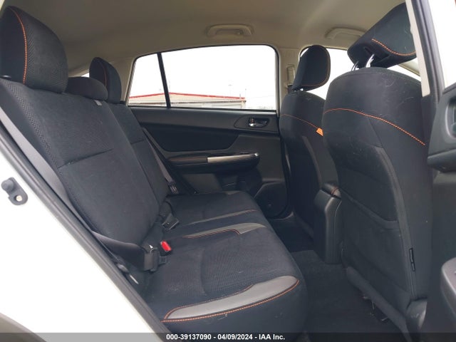 Subaru Crosstrek 2.0i Premium 2017 JF2GPABC6H8221124 Image 8