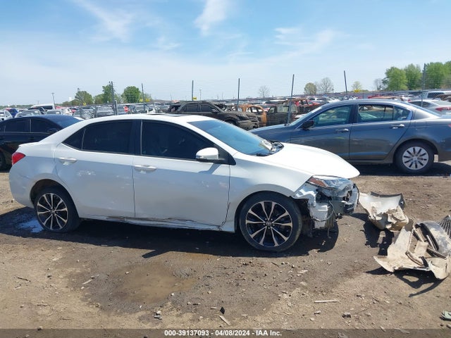 Toyota COROLLA SE 2017 5YFBURHE2HP575770 Image 13