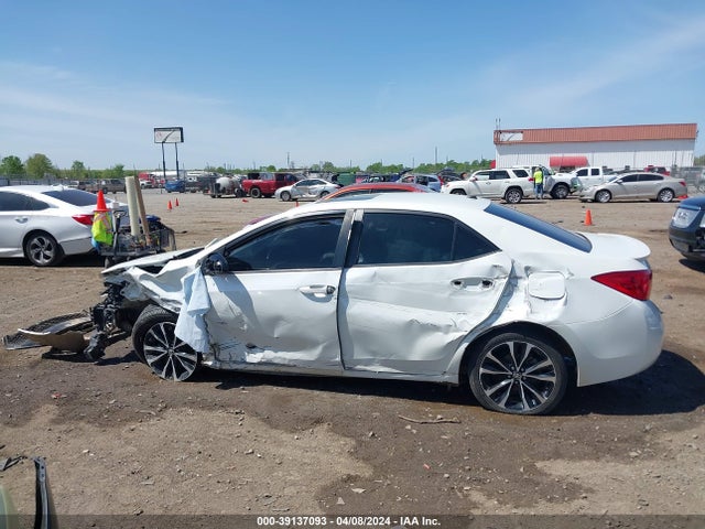 Toyota COROLLA SE 2017 5YFBURHE2HP575770 Image 14