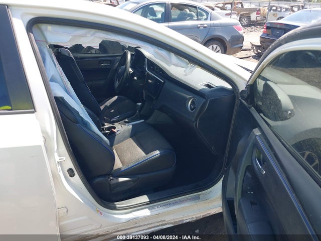 Toyota COROLLA SE 2017 5YFBURHE2HP575770 Image 5