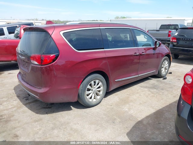 2C4RC1BG8KR541269 Chrysler Pacifica Touring L