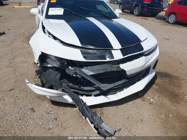 Chevrolet Camaro 1lt 2017 1G1FB1RS3H0183803 Image 6