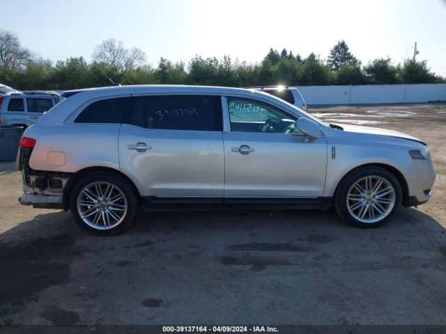 2LMHJ5AT4KBL04116 Lincoln Mkt Reserve