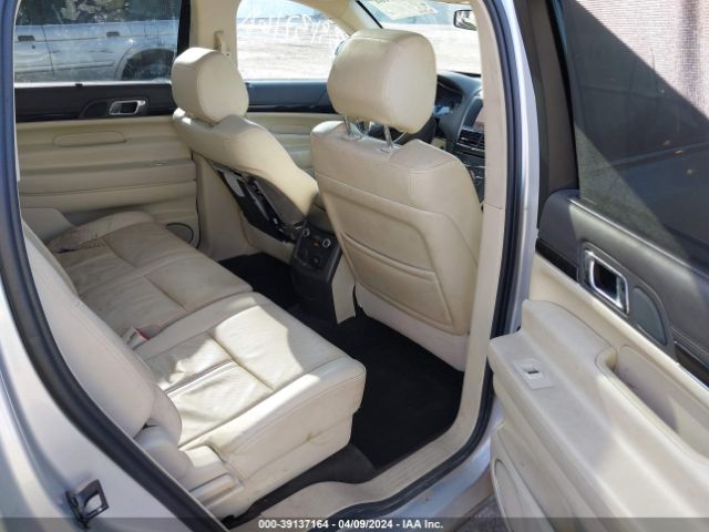 2LMHJ5AT4KBL04116 Lincoln Mkt Reserve