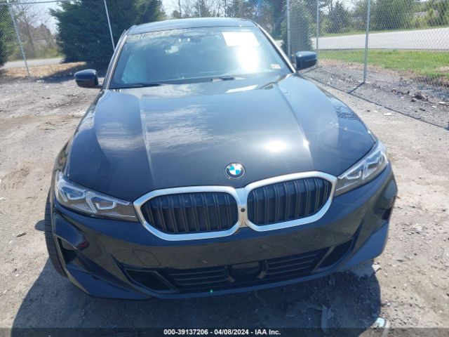 3MW89FF01R8D84082 BMW 3 Series 330i Xdrive