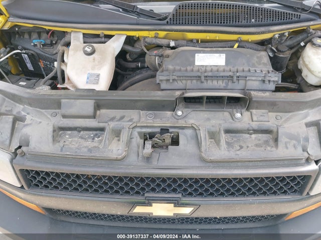 Chevrolet Express Cargo Rwd 2500 Regular Wheelbase Wt 2020 1GCWGAFP9L1252151 Image 10