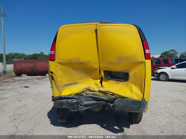Chevrolet Express Cargo Rwd 2500 Regular Wheelbase Wt 2020 1GCWGAFP9L1252151 Image 16