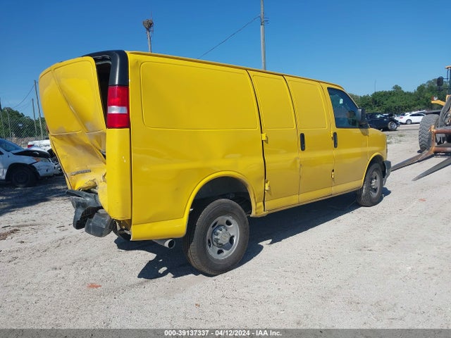 Chevrolet Express Cargo Rwd 2500 Regular Wheelbase Wt 2020 1GCWGAFP9L1252151 Image 4