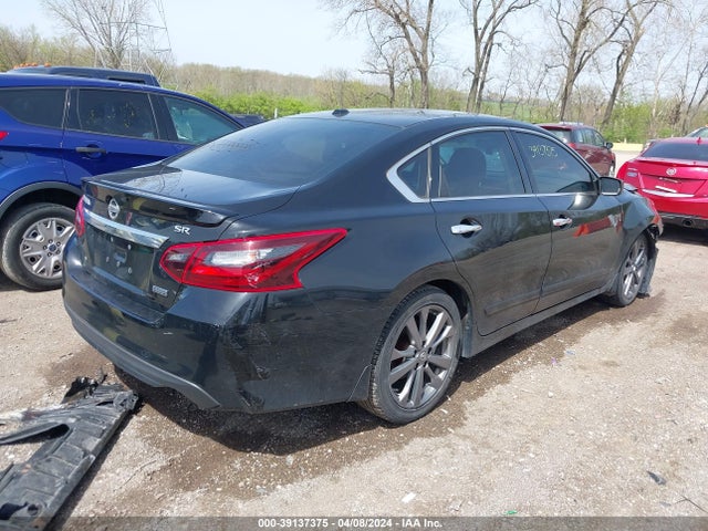 Nissan Altima 2.5 Sr 2018 1N4AL3AP8JC135791 Image 4