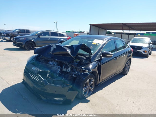 Ford FOCUS SE 2017 1FADP3FE6HL342117 Image 2