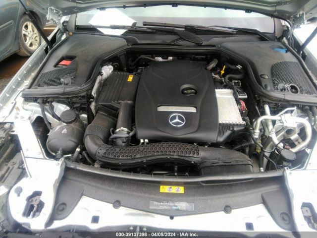 WDDZF4KBXKA520964 Mercedes-Benz E 300 4matic