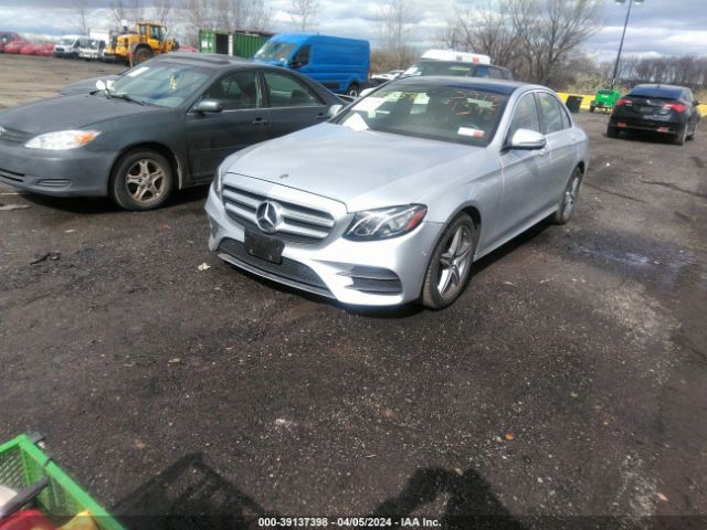 WDDZF4KBXKA520964 Mercedes-Benz E 300 4matic