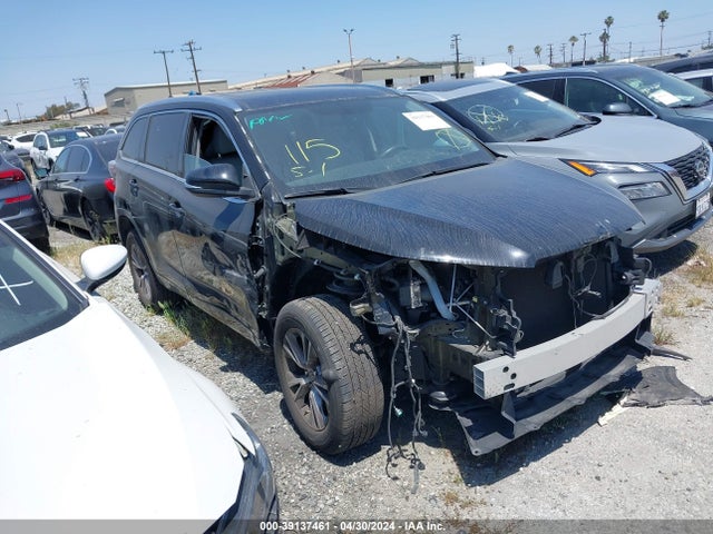 Toyota Highlander Xle V6 2015 5TDKKRFH3FS093204 Image 1