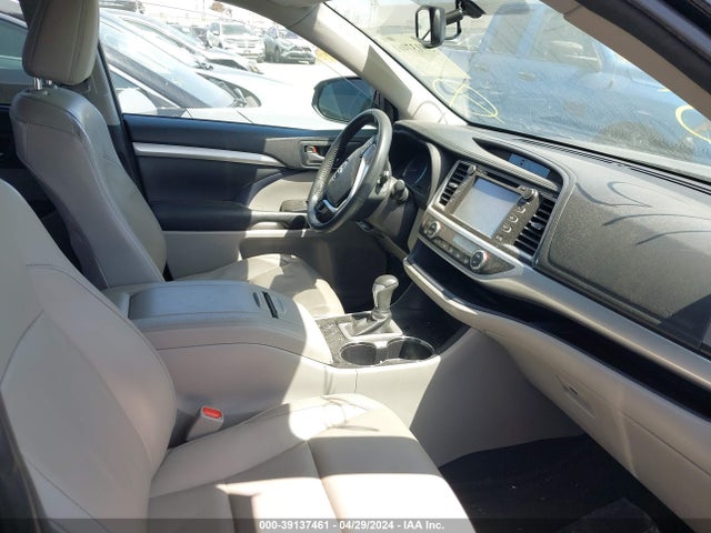 Toyota Highlander Xle V6 2015 5TDKKRFH3FS093204 Image 5