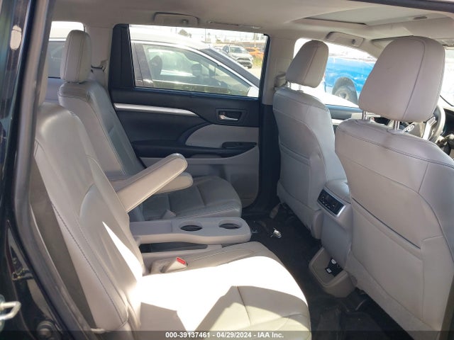 Toyota Highlander Xle V6 2015 5TDKKRFH3FS093204 Image 8
