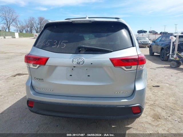 Toyota Highlander Xle 2019 5TDJZRFH2KS611529 Image 15