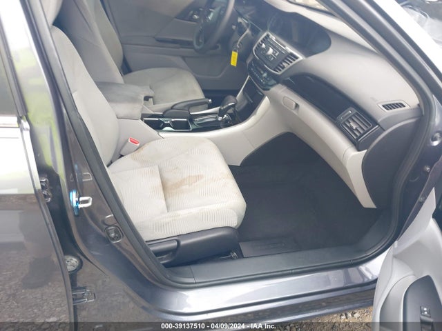 Honda ACCORD LX 2017 1HGCR2F35HA182852 Image 5