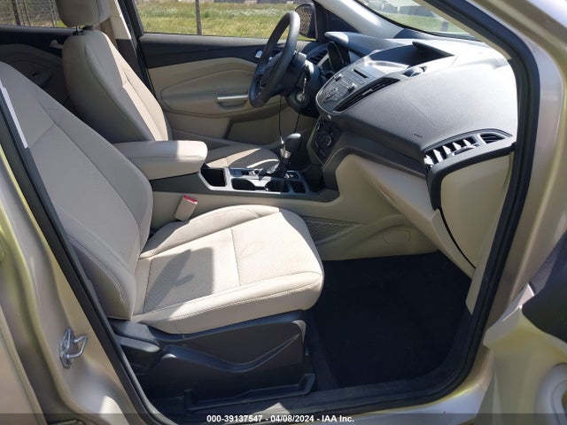 Ford ESCAPE SE 2017 1FMCU0GD7HUD83994 Image 5
