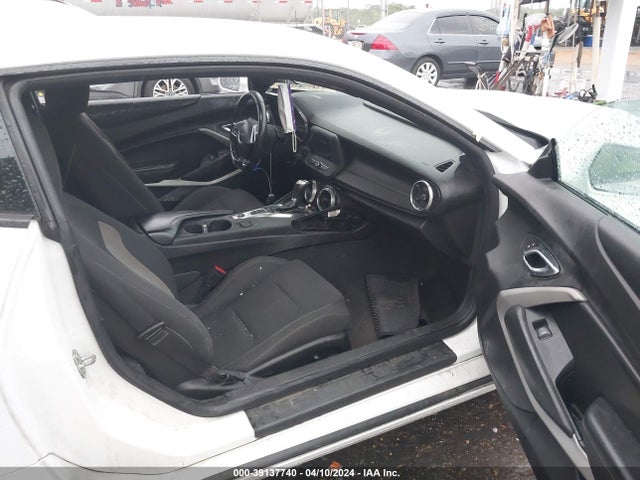 Chevrolet Camaro 1lt 2019 1G1FB1RS0K0107365 Image 5