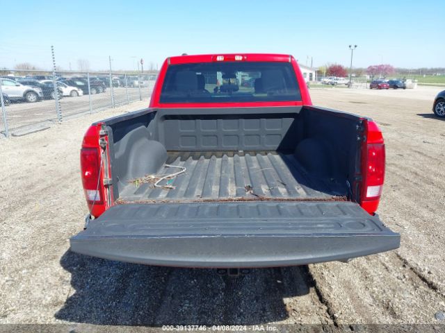 1C6RR6KG5JS219348 RAM 1500 Tradesman  4x2 5'7 Box