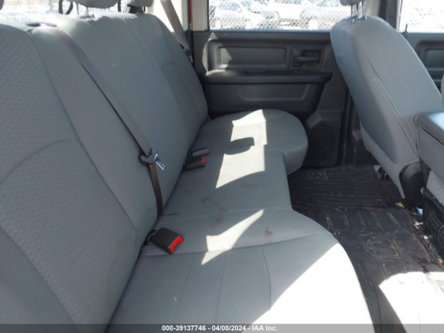 1C6RR6KG5JS219348 RAM 1500 Tradesman  4x2 5'7 Box