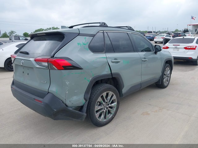Toyota Rav4 Xle Premium 2023 2T3C1RFV2PW257460 Image 4