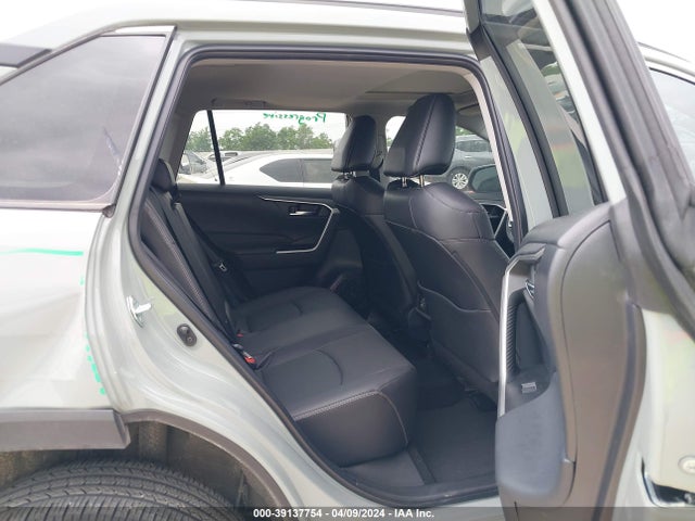 Toyota Rav4 Xle Premium 2023 2T3C1RFV2PW257460 Image 8