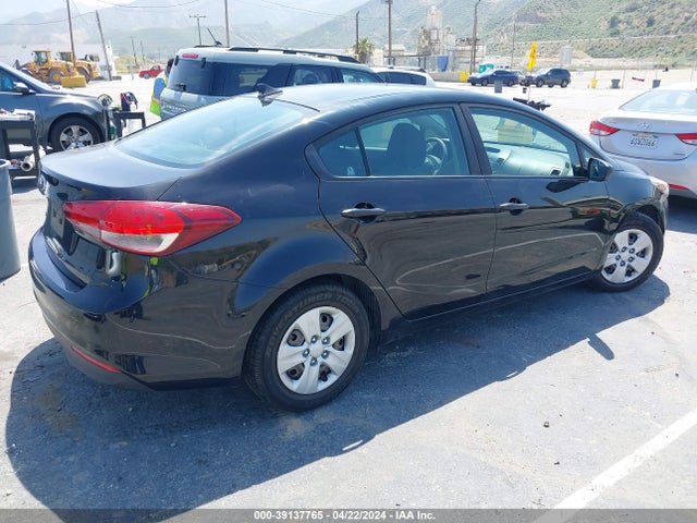 KIA FORTE LX 2017 3KPFL4A73HE135299 Image 4
