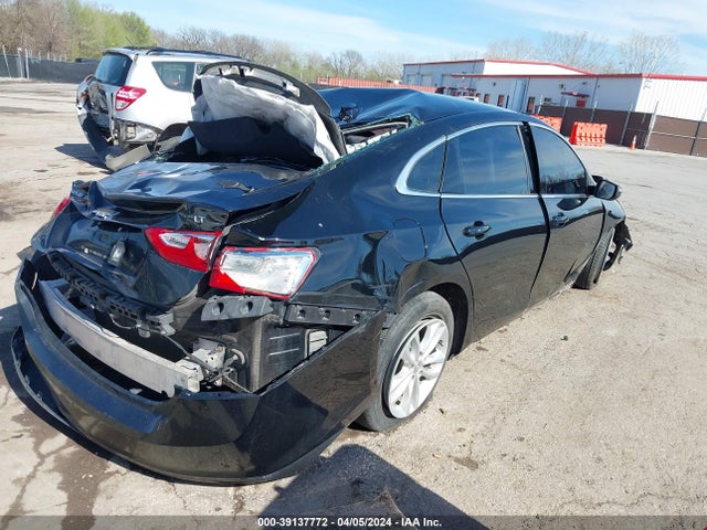 Chevrolet MALIBU 1LT 2017 1G1ZE5ST2HF251729 Image 4