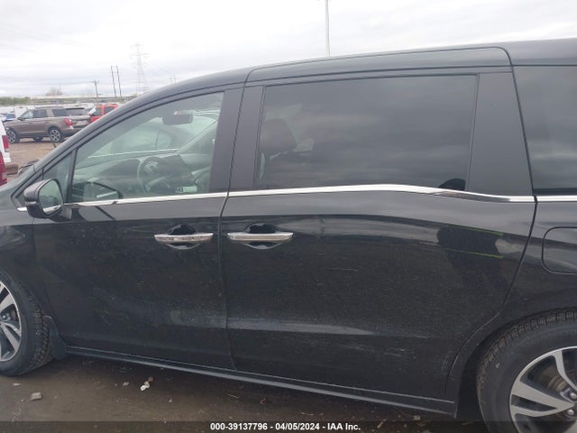 Honda Odyssey Touring 2021 5FNRL6H88MB036568 Image 14