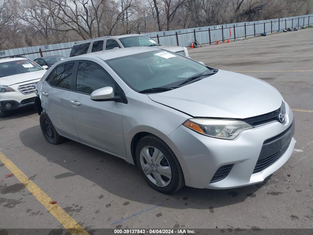 Toyota COROLLA LE 2015 5YFBURHE9FP260039 Image 1
