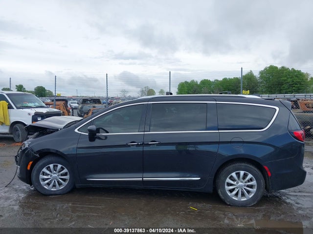 Chrysler Pacifica Touring L 2019 2C4RC1BG1KR581354 Image 14