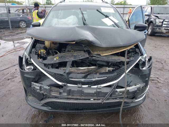 Chrysler Pacifica Touring L 2019 2C4RC1BG1KR581354 Image 6